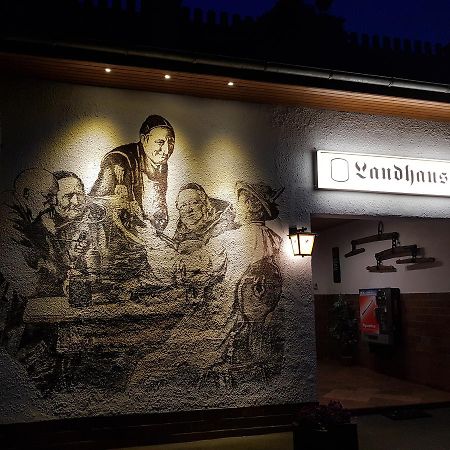 Landhaus Dargelin Hotel Behrenhoff Esterno foto