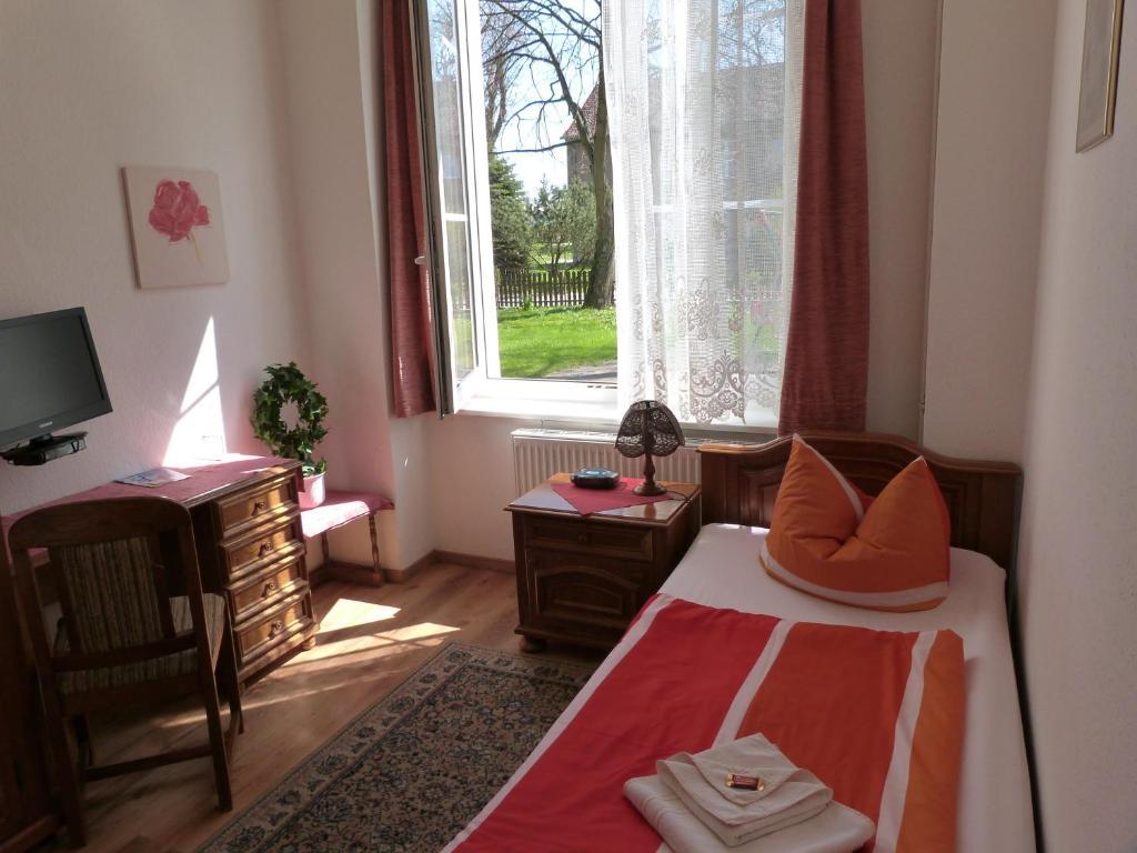 Landhaus Dargelin Hotel Behrenhoff Esterno foto